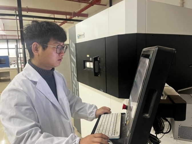 金年会体育学子昝君:做科研路上的探索者与服务者