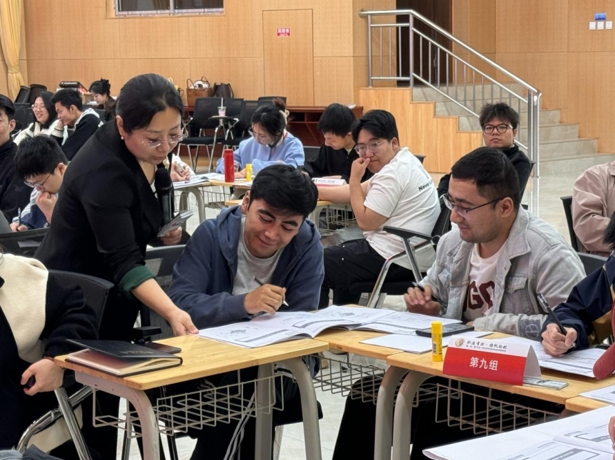 金年会体育举办“职涯有你 扬帆助航”实践活动